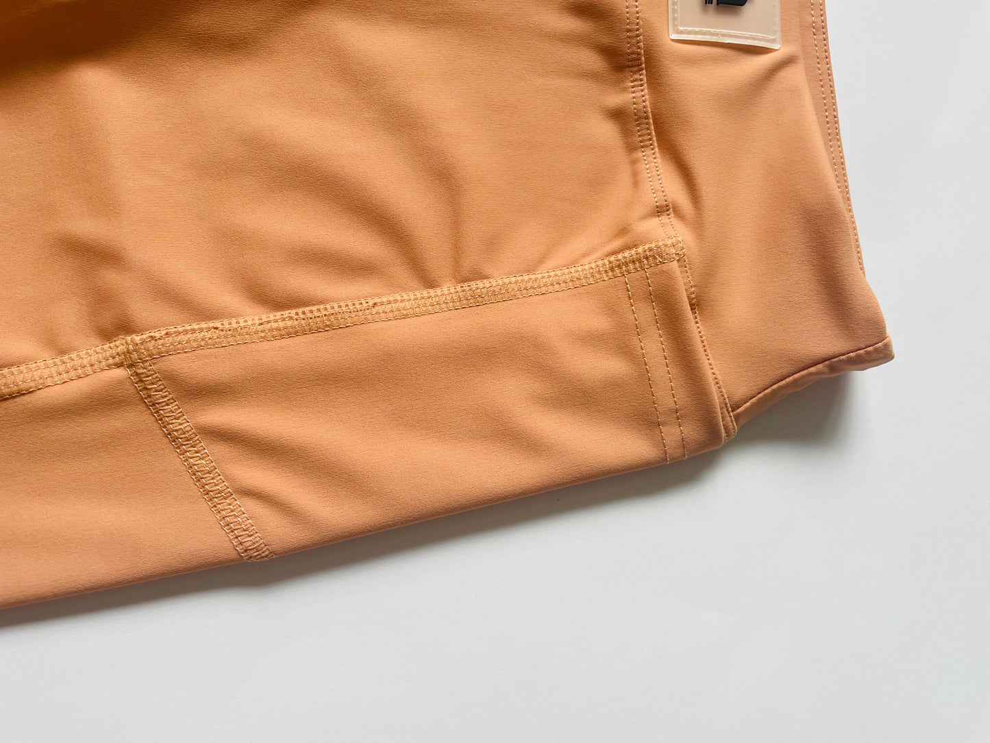 Unisex 3/4 Length activewear leggings. Neutral colours.