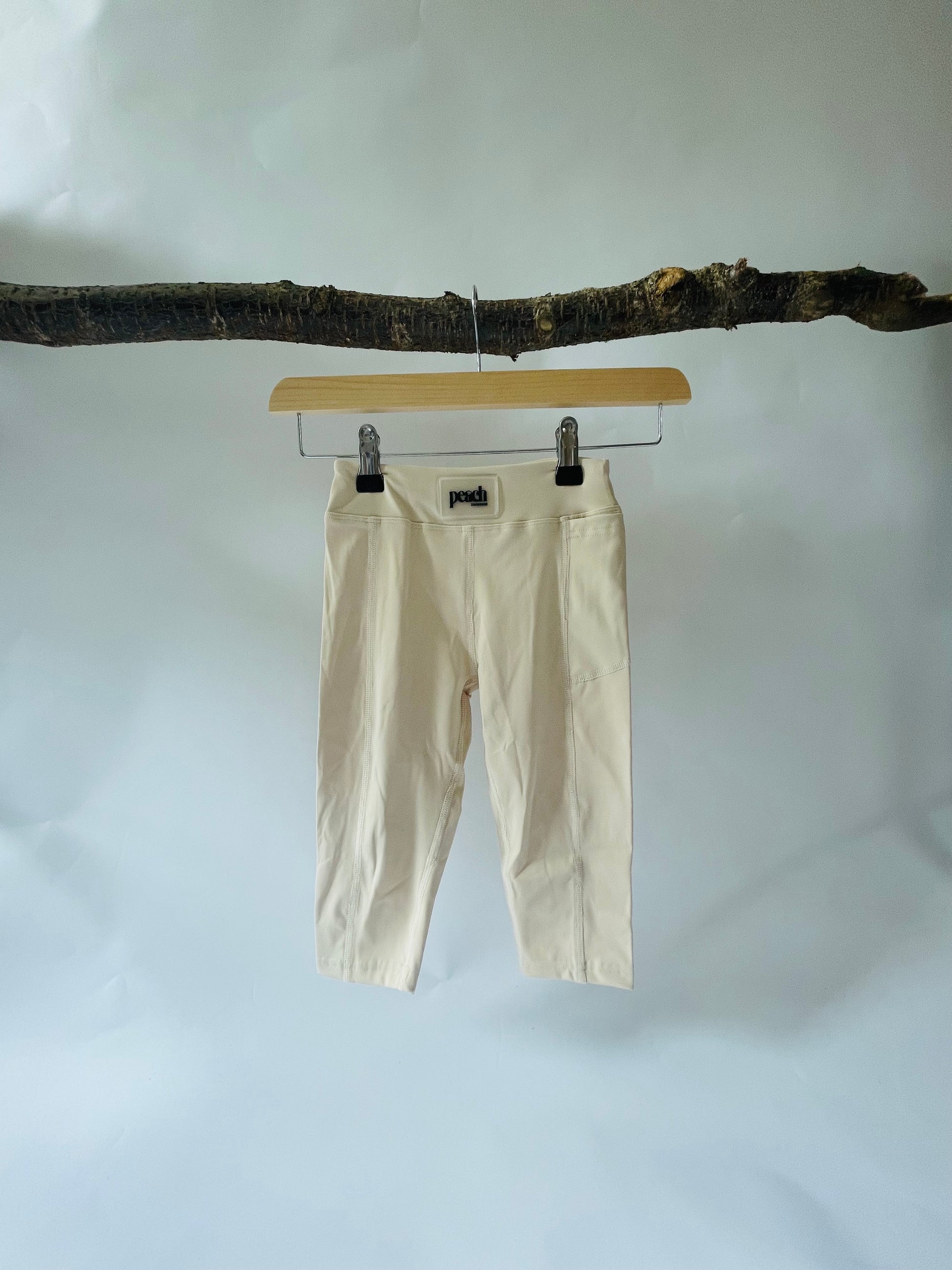 Girls 3/4 Length activewear leggings. Neutral colours.